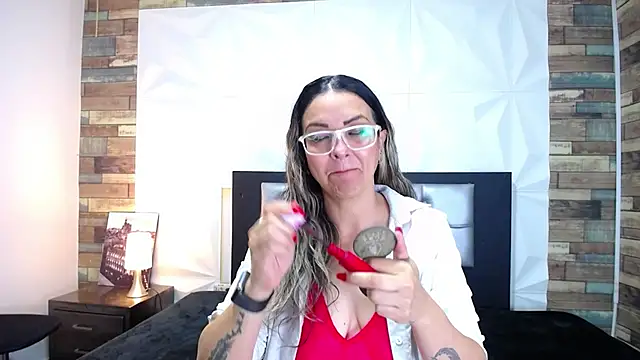Snapshot of Azaahara_ chatting on 18, 3, 2025 Azaahara online show from 18, 3, 2025