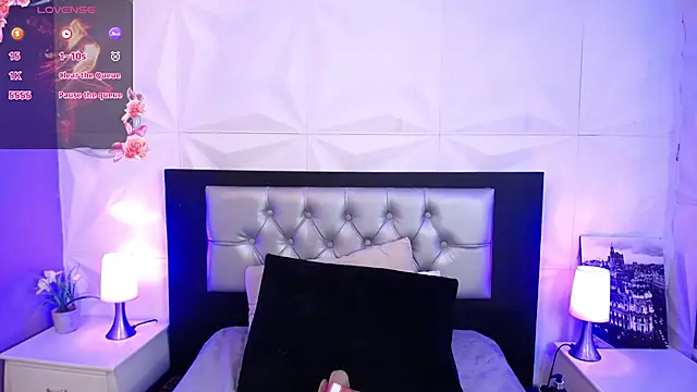 Snapshot of Azaahara_ chatting on 15, 6, 2026 Azaahara online show from 15, 6, 2026