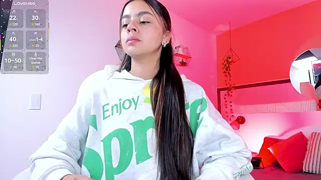 Bella walker  online show from 6, 3, 2026