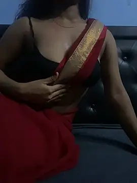 Snapshot of naughtysaraaa chatting on 15, 3, 2025 naughtysaraaa online show from 15, 3, 2025