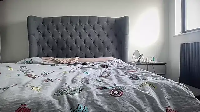 Snapshot of eatmypie69 chatting on 28, 11, 2025 eatmypie69 online show from 28, 11, 2025