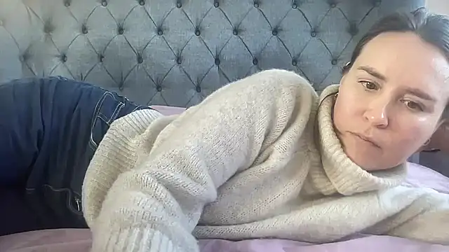 Snapshot of eatmypie69 chatting on 14, 1, 2026 eatmypie69 online show from 14, 1, 2026