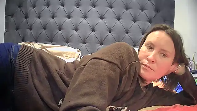 Snapshot of eatmypie69 chatting on 22, 2, 2026 eatmypie69 online show from 22, 2, 2026