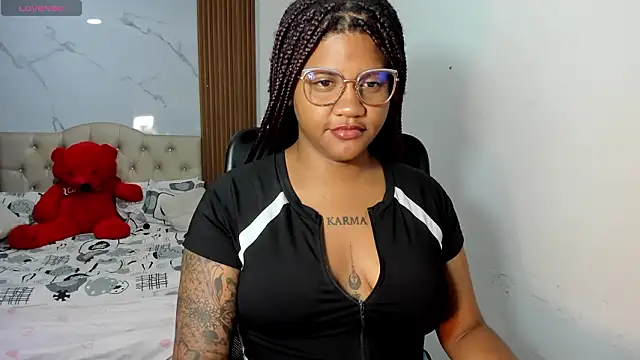 ZahraRose online show from 25, 3, 2026