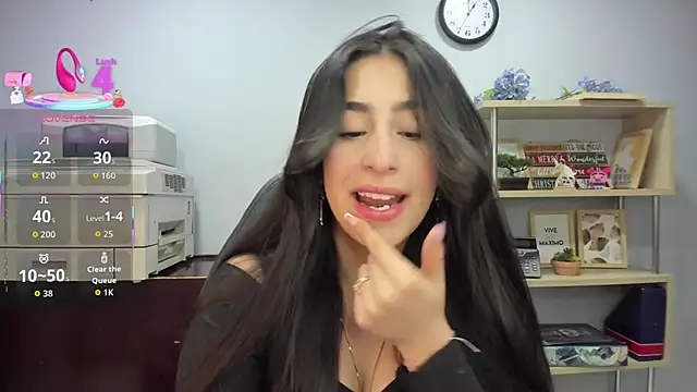 Snapshot of Katty_love01 chatting on 13, 9, 2025 Katty love01 online show from 13, 9, 2025