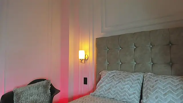 JasmineRoss 1 online show from 12, 9, 2025