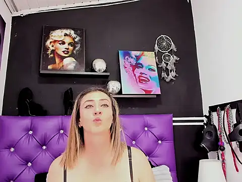 angellyhorny online show from 25, 6, 2026