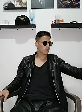 Snapshot of Mr-Eros-Master chatting on 17, 2, 2025 Mr-Eros-Master online show from 17, 2, 2025