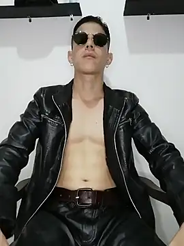 Snapshot of Mr-Eros-Master chatting on 20, 2, 2025 Mr-Eros-Master online show from 20, 2, 2025