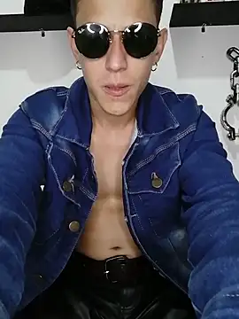 Snapshot of Mr-Eros-Master chatting on 28, 2, 2025 Mr-Eros-Master online show from 28, 2, 2025