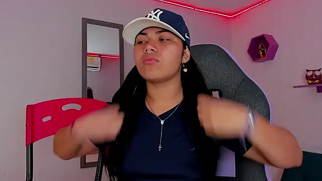 melany rouse18 online show from 1, 10, 2025