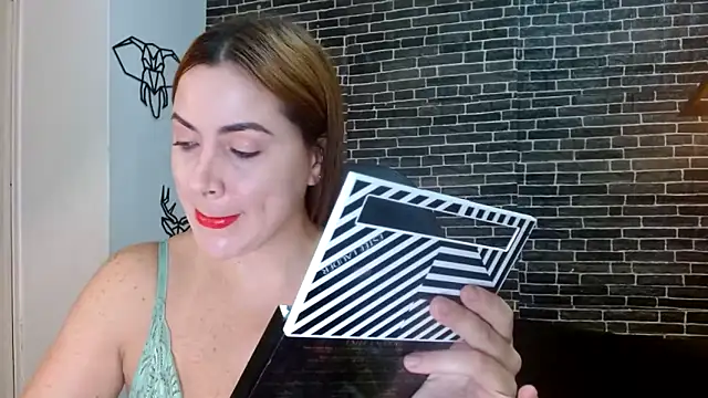 vanessa bonesmith online show from 18, 3, 2025