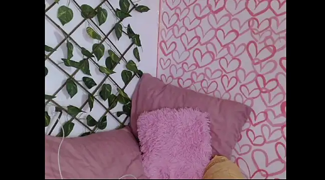 Snapshot of Danna_Myst chatting on 28, 2, 2025 Danna Myst online show from 28, 2, 2025