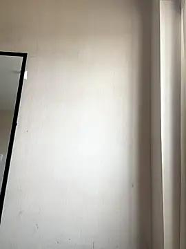 Snapshot of Karla_Stein2025 chatting on 5, 11, 2025 Karla Stein2025 online show from 5, 11, 2025