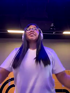 Snapshot of Karla_Stein2025 chatting on 25, 11, 2025 Karla Stein2025 online show from 25, 11, 2025