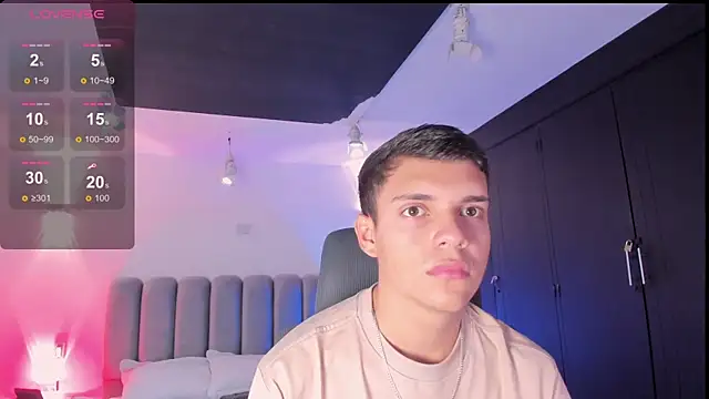 JacobRoberts1 online show from 14, 9, 2025