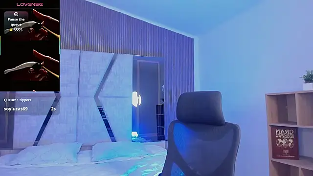 JacobRoberts1 online show from 7, 10, 2025