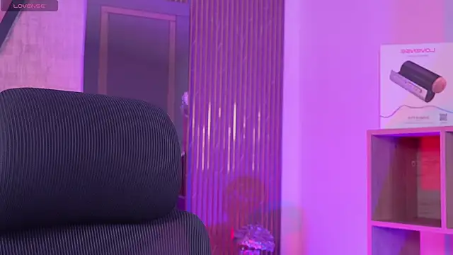 JacobRoberts1 online show from 19, 12, 2025