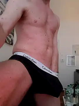 xXCR07xX online show from 28, 2, 2025