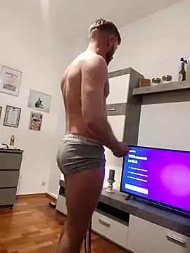 xXCR07xX online show from 30, 11, 2025