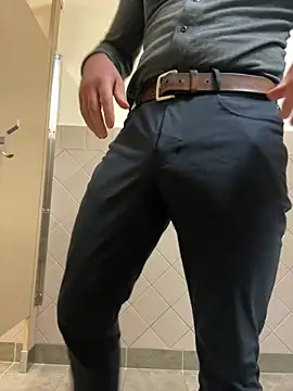 plaintreebull online show from 11, 2, 2026