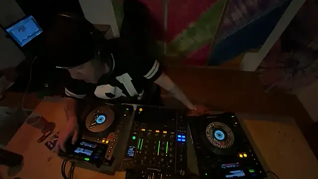 FckM3Hard online show from 6, 1, 2026