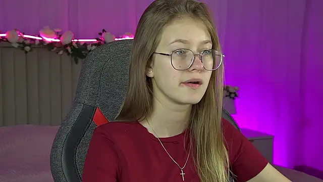 EveMundie online show from 15, 9, 2025