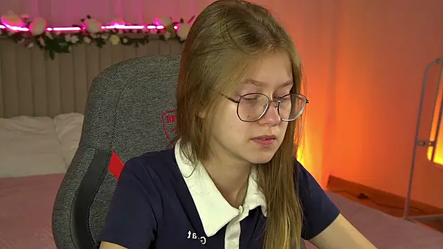 EveMundie online show from 22, 9, 2025