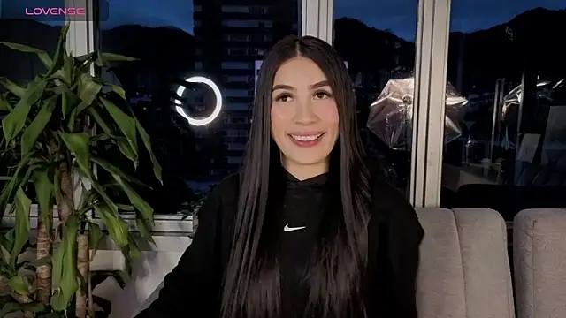 Snapshot of Ivanna_West chatting on 18, 9, 2025 Ivanna West online show from 18, 9, 2025