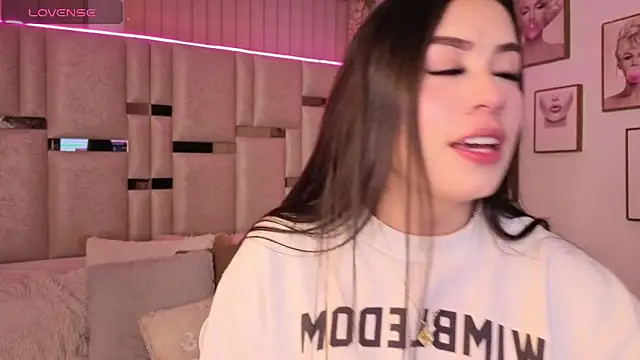 Ivanna West online show from 22, 2, 2026