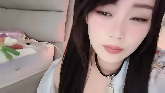 Snapshot of yueyue2003 chatting on 14, 3, 2025 yueyue2003 online show from 14, 3, 2025