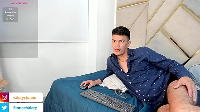 ValeryandMarcel online show from 22, 2, 2025