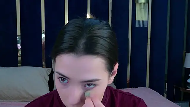 Alice Deleon online show from 5, 4, 2026