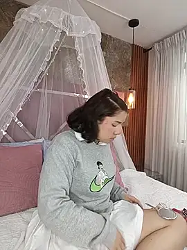 EmmaSulivan online show from 19, 2, 2025