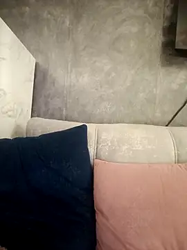 EmmaSulivan online show from 16, 9, 2025