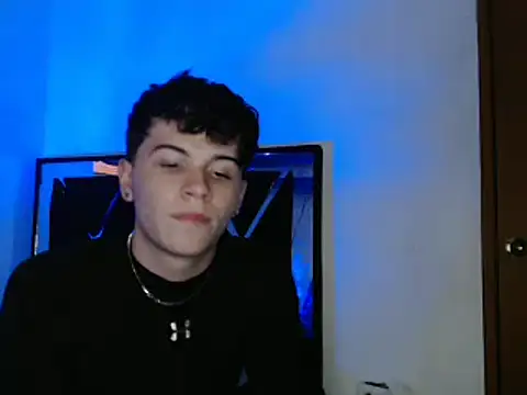 Smith boy 25 online show from 14, 3, 2025