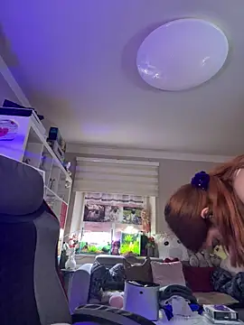 sexymelli18 online show from 7, 10, 2025