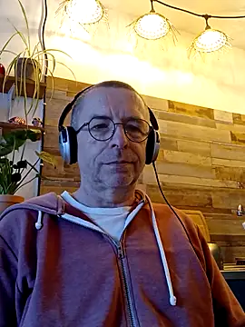 Xavspank2 online show from 9, 3, 2026