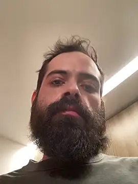 guccititi online show from 18, 12, 2025