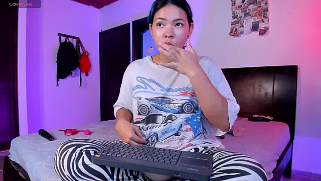 Snapshot of Ammymorgan chatting on 24, 2, 2025 Ammymorgan online show from 24, 2, 2025