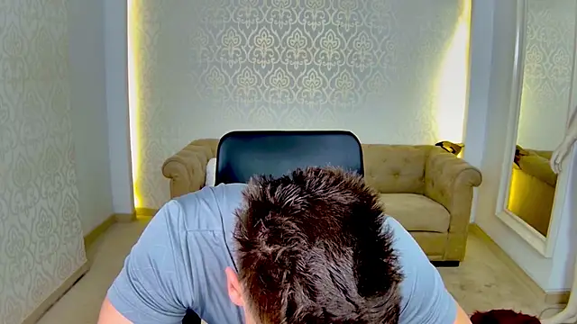 Snapshot of MaxKaiden chatting on 15, 4, 2026 MaxKaiden online show from 15, 4, 2026