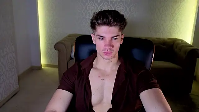 MaxKaiden online show from 26, 6, 2026