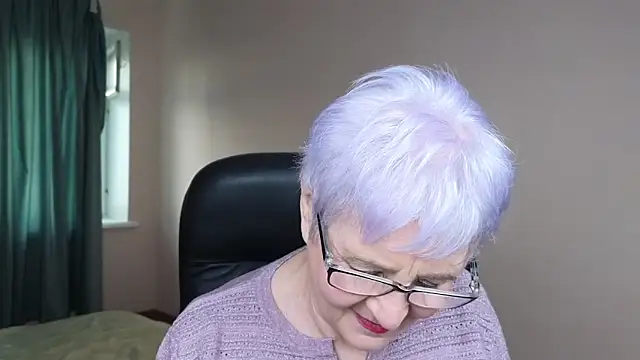 Snapshot of Sandra_Snowflake chatting on 20, 3, 2025 Sandra Snowflake online show from 20, 3, 2025