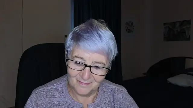 Snapshot of Sandra_Snowflake chatting on 23, 9, 2025 Sandra Snowflake online show from 23, 9, 2025