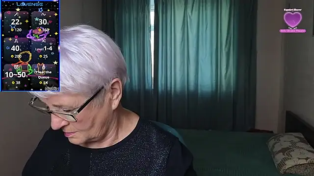 Snapshot of Sandra_Snowflake chatting on 2, 10, 2025 Sandra Snowflake online show from 2, 10, 2025