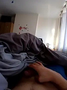 Snapshot of Eusuntnoulgigolo chatting on 16, 1, 2026 Eusuntnoulgigolo online show from 16, 1, 2026