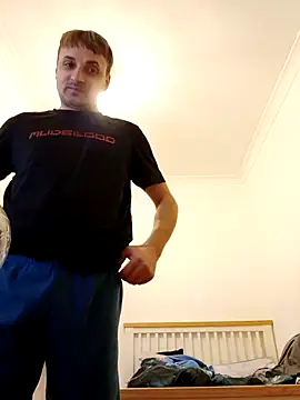 Snapshot of Eusuntnoulgigolo chatting on 18, 2, 2026 Eusuntnoulgigolo online show from 18, 2, 2026