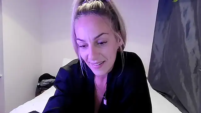 Edenfox- online show from 19, 9, 2025