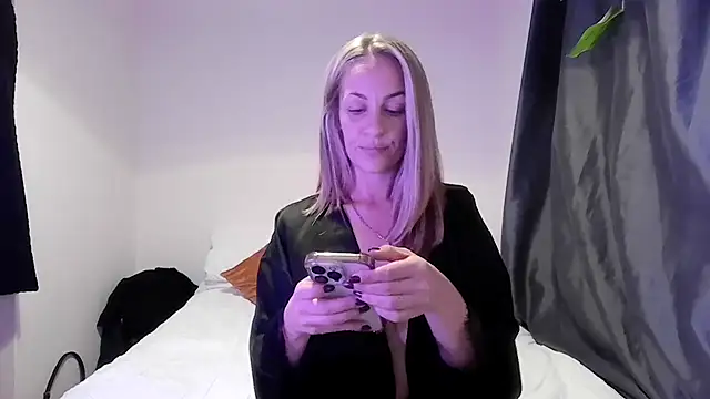 Edenfox- online show from 21, 9, 2025