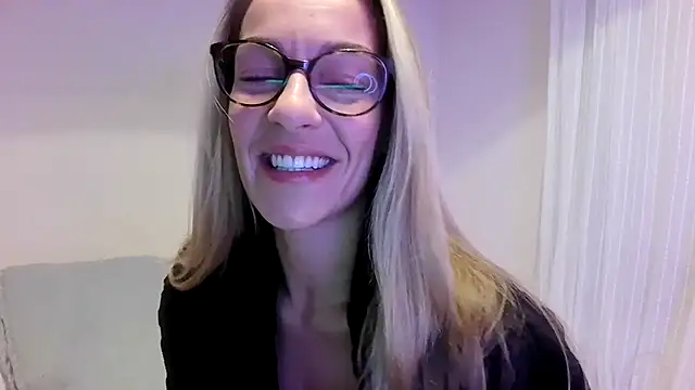 Edenfox- online show from 24, 10, 2025